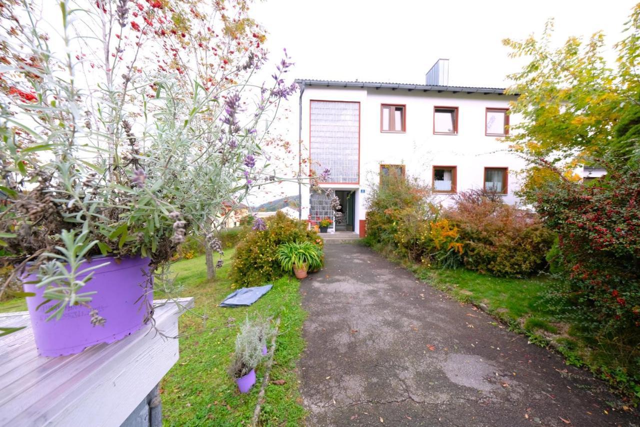 Ferienzimmer Am Vormbacherweg In Grafenau Grafenau  Exterior photo